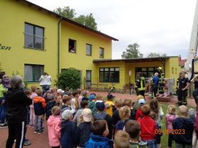 FF Laa besuchte den Kindergarten Laa Ostbahnhof