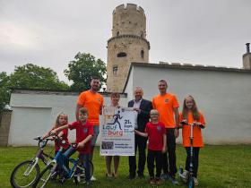 Lauf um die Burg - Spendengeldübergabe - 2.000,- Euro für die Kinderkrebsforschung