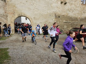 Lauf um die Burg 2025