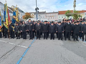 Feierliche Angelobung am Laaer Stadtplatz
