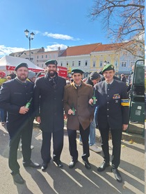 Feierliche Angelobung am Laaer Stadtplatz