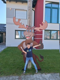 Lebkuchen, Wichtelmännchen & Elche:  Weihnachts-Dekoration für Ungerndorf