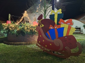 Lebkuchen, Wichtelmännchen & Elche:  Weihnachts-Dekoration für Ungerndorf