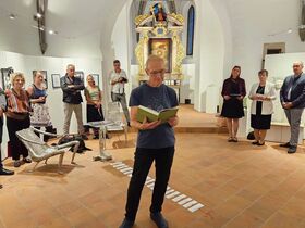 Eröffnung der Ausstellung LESE-ZEICHEN im Kunsthaus Laa
