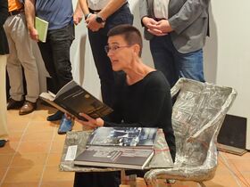 Eröffnung der Ausstellung LESE-ZEICHEN im Kunsthaus Laa